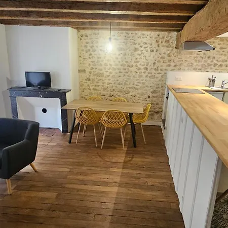 T2 Ultra Centre Poitiers 50M Carres Apartment Exterior photo